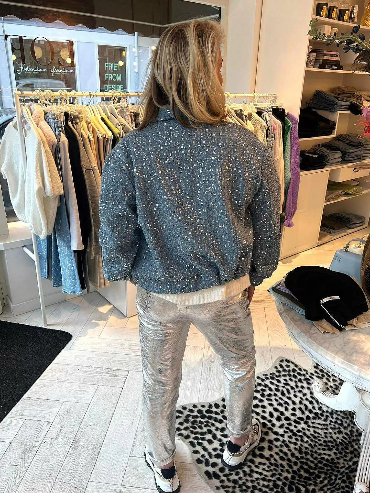LOF Boutique Jassen>Alison Sequin Jacket Denim Blue