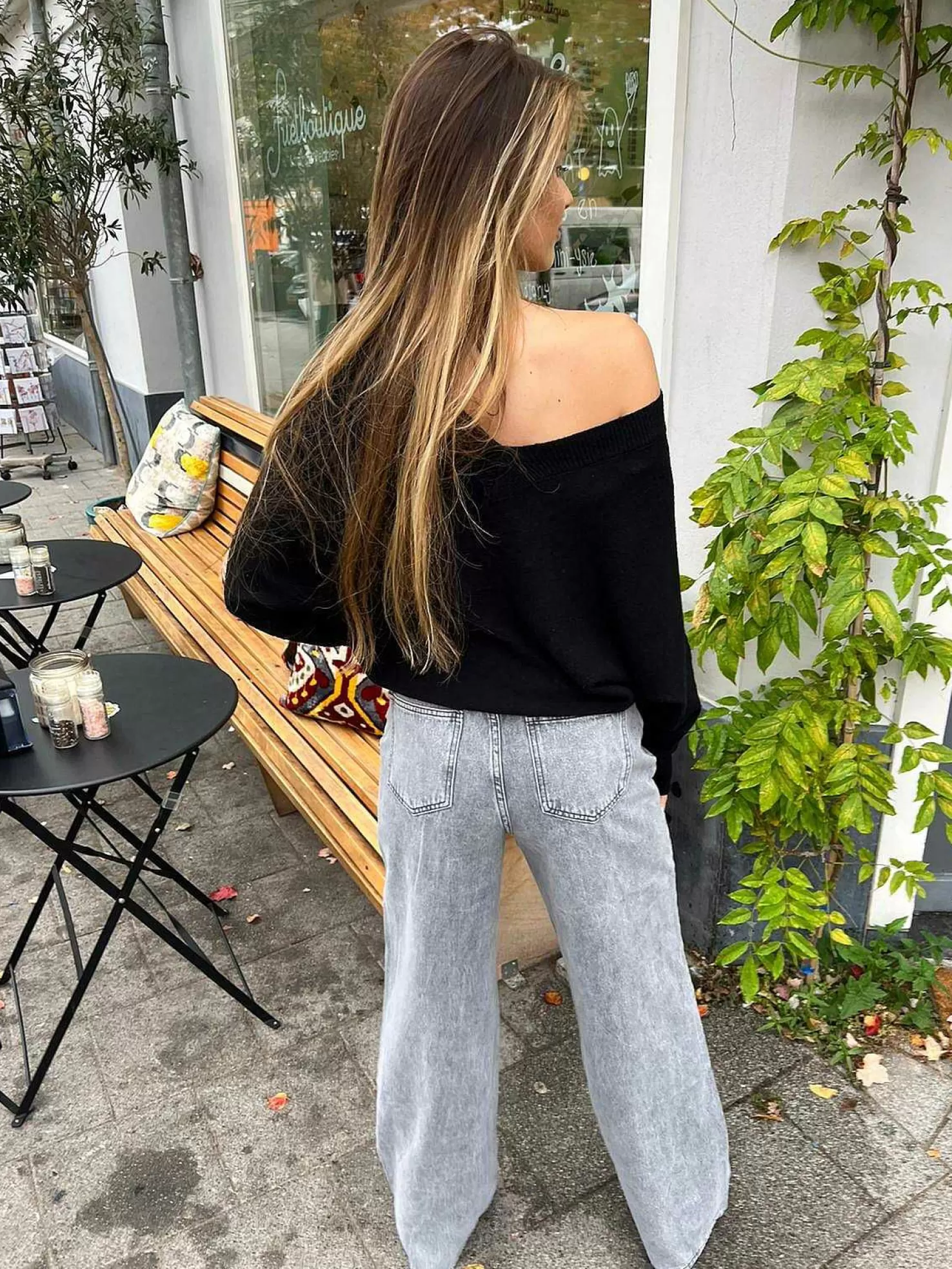 LOF Boutique Truien>Basic V-Neck Sweater Black