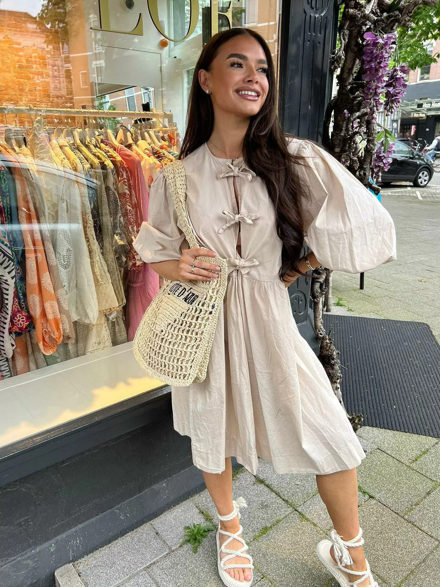 LOF Boutique Jurken>Bibi Bow Dress Beige