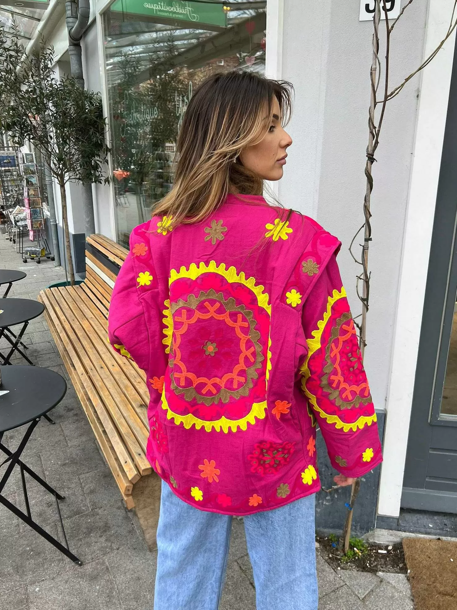LOF Boutique Jassen>Bilboa Pattern Jacket Fuchia