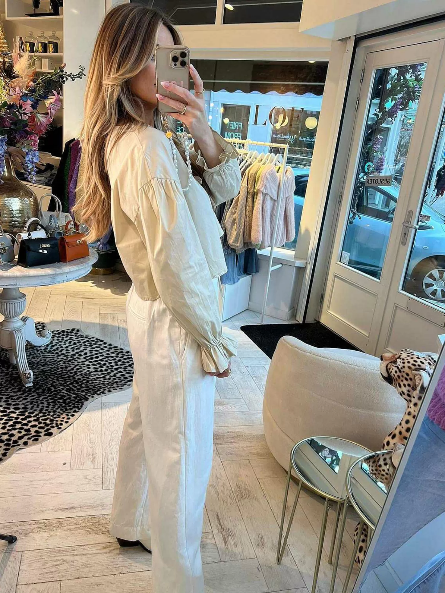 LOF Boutique Tops & Blousjes>Bow Cropped Blouse Beige