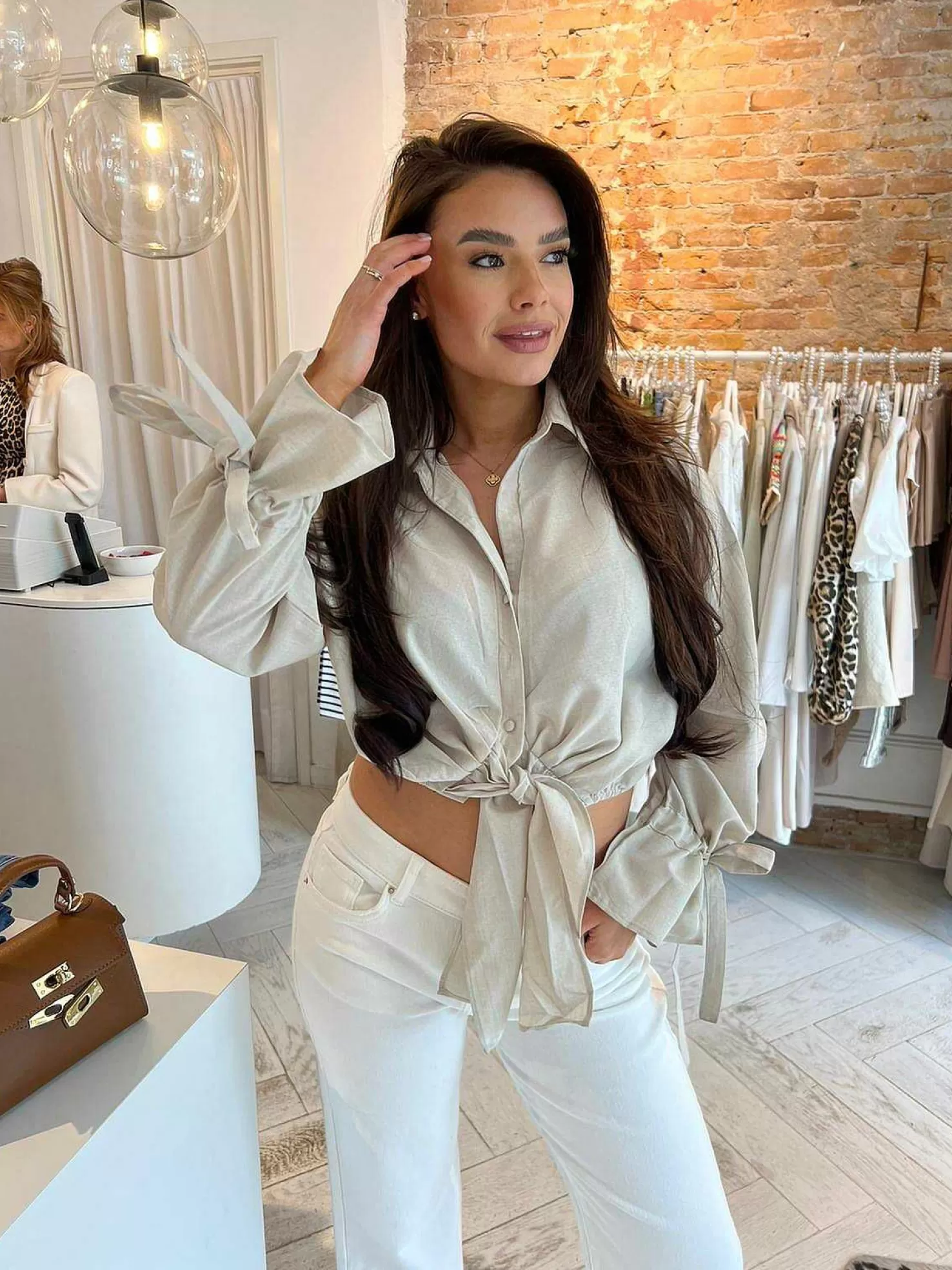 LOF Boutique Tops & Blousjes>Charlie Cropped Blouse Beige