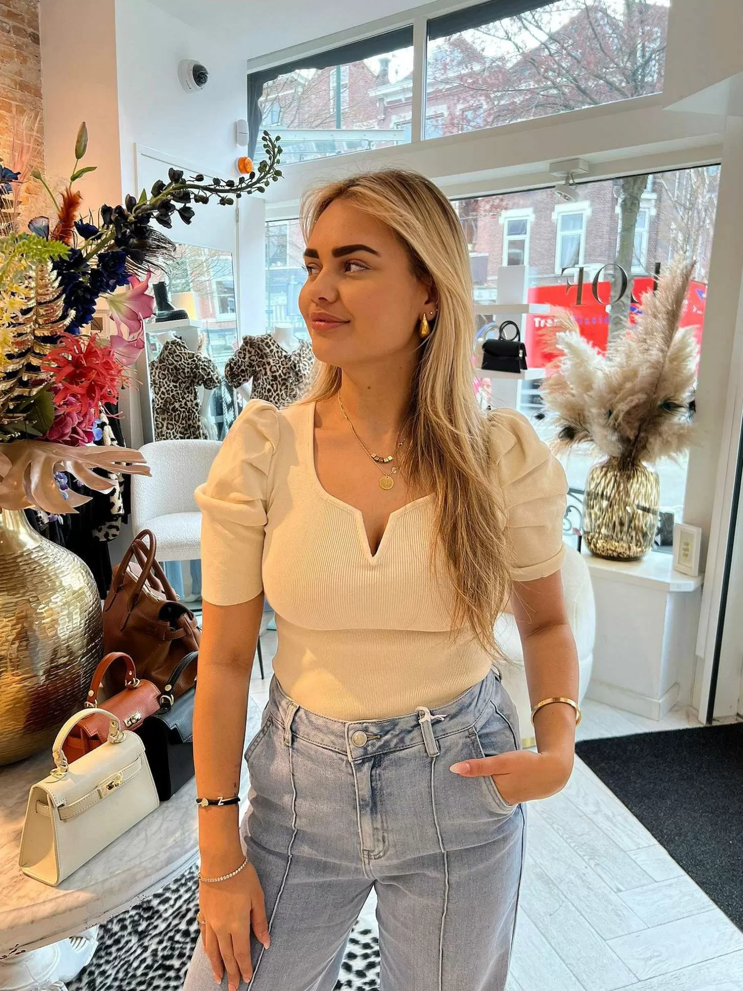 LOF Boutique Tops & Blousjes>Claire Top Beige