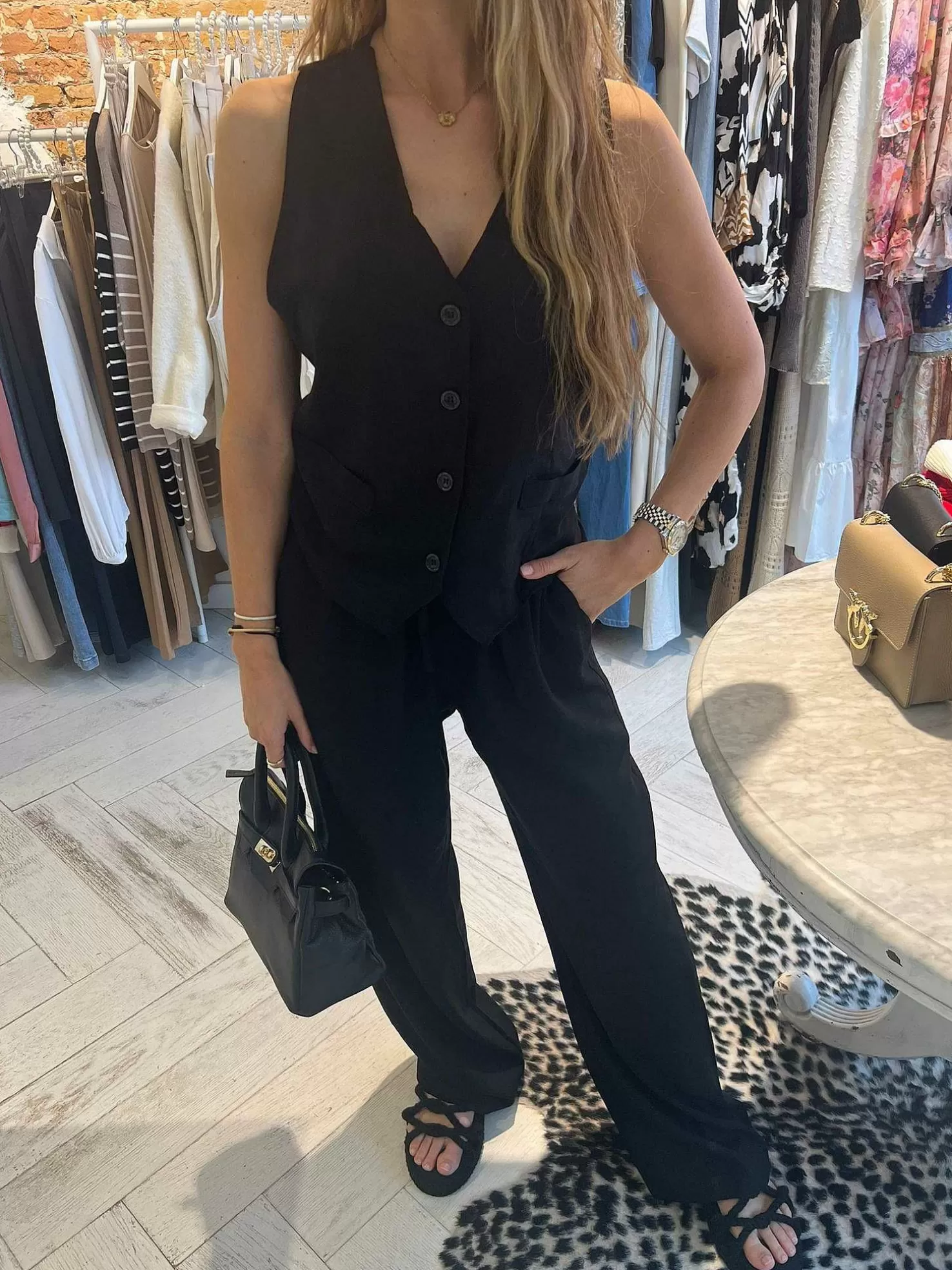LOF Boutique Sets>Dee Linen Set Black