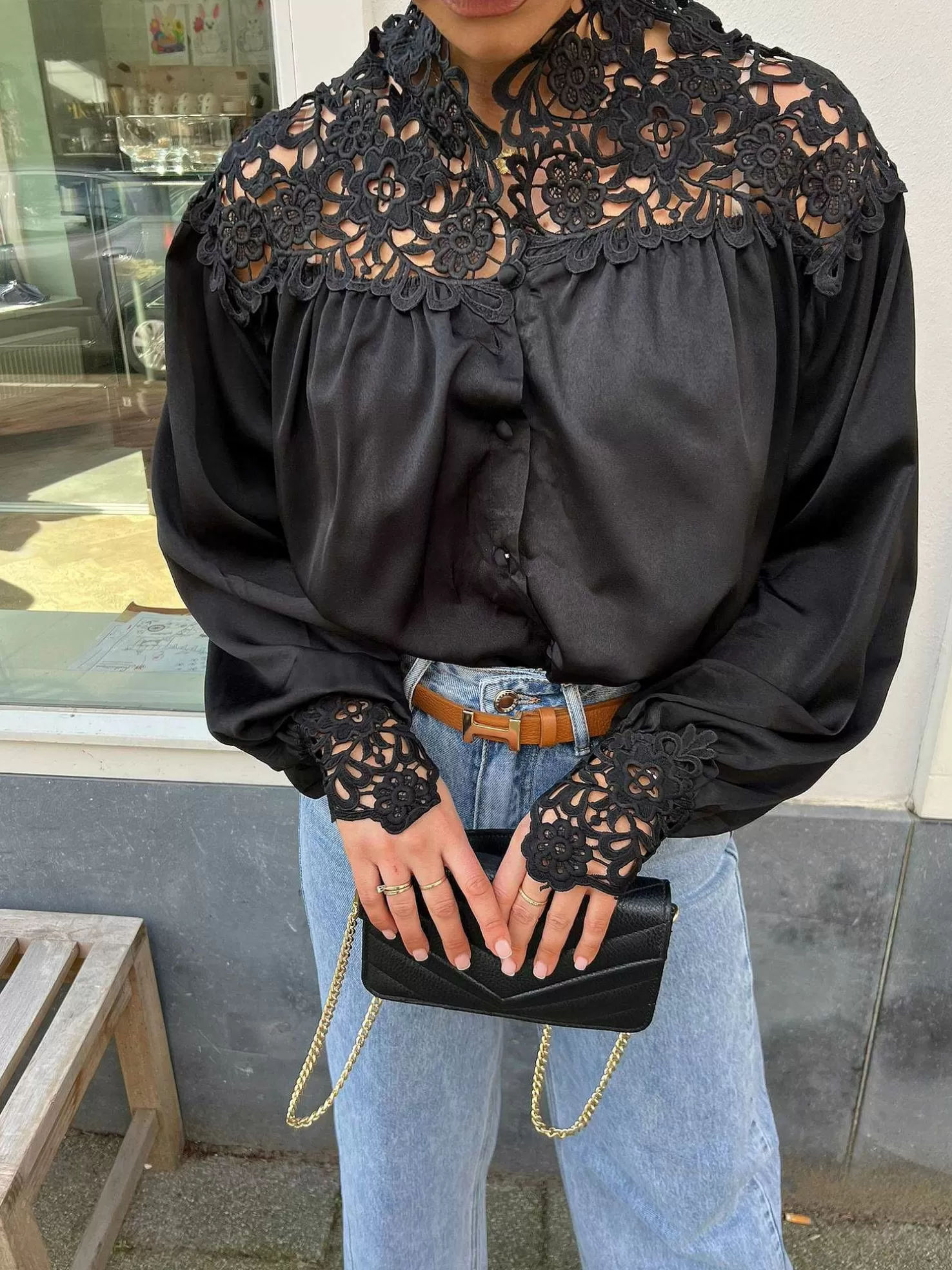 LOF Boutique Tops & Blousjes>Emily Lace Blouse Black