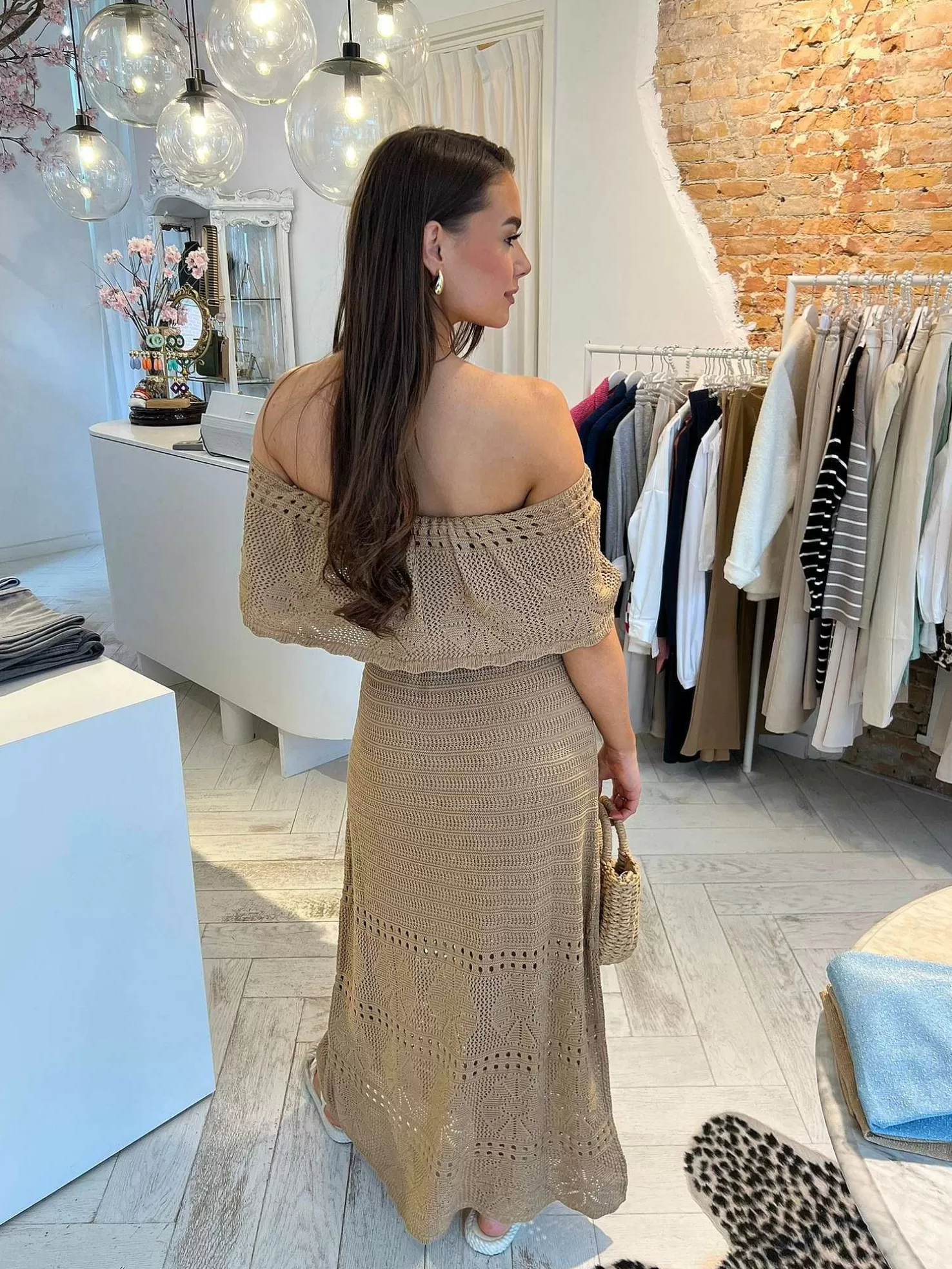 LOF Boutique Jurken>Estella Off Shoulder Maxi Dress Camel