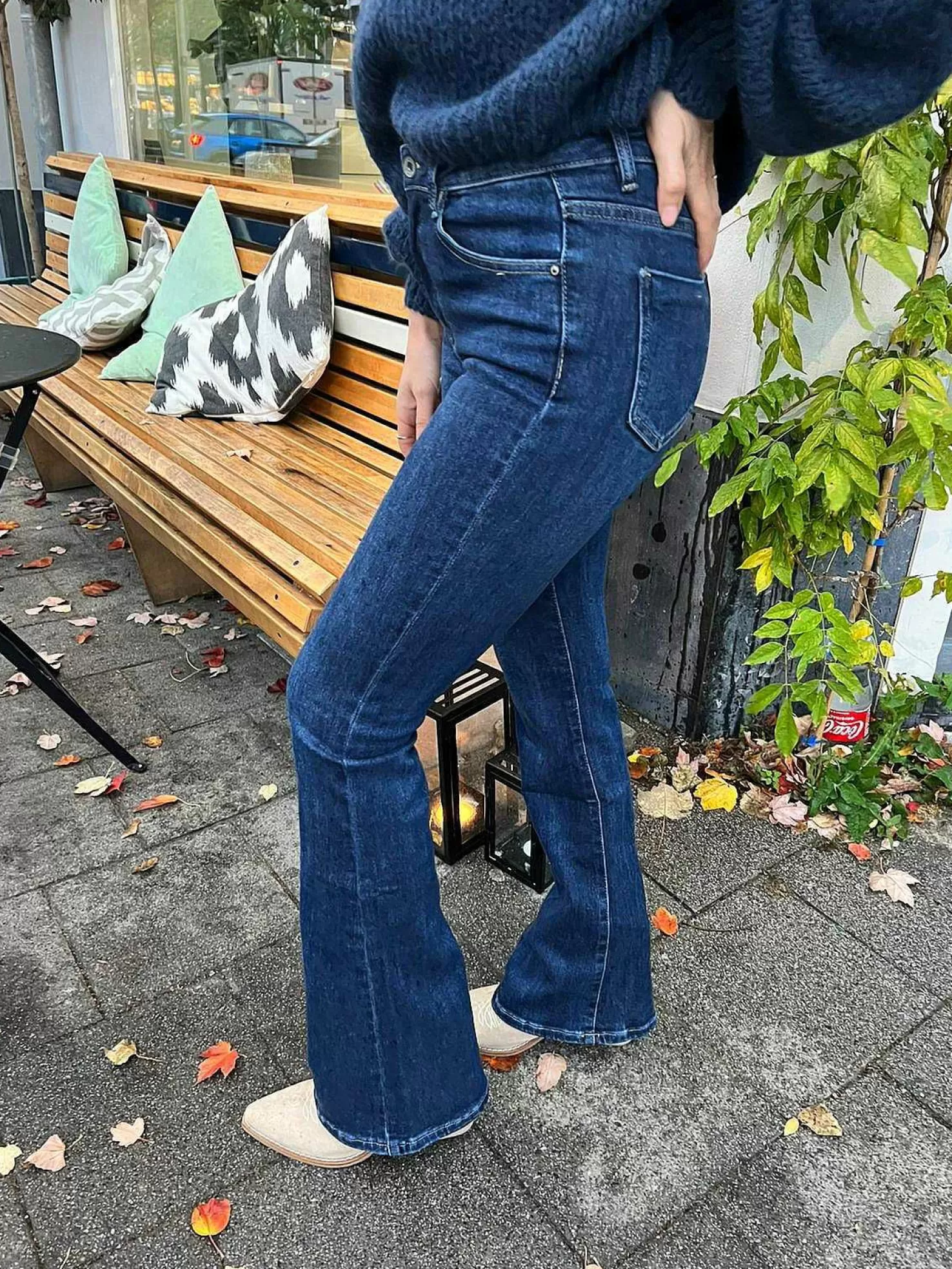 LOF Boutique Broeken>Flared Jeans Deep Blue