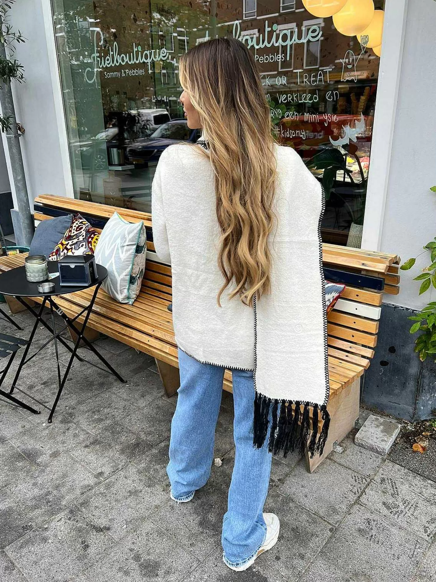 LOF Boutique Vesten>Inspired Blanked Jacket Beige