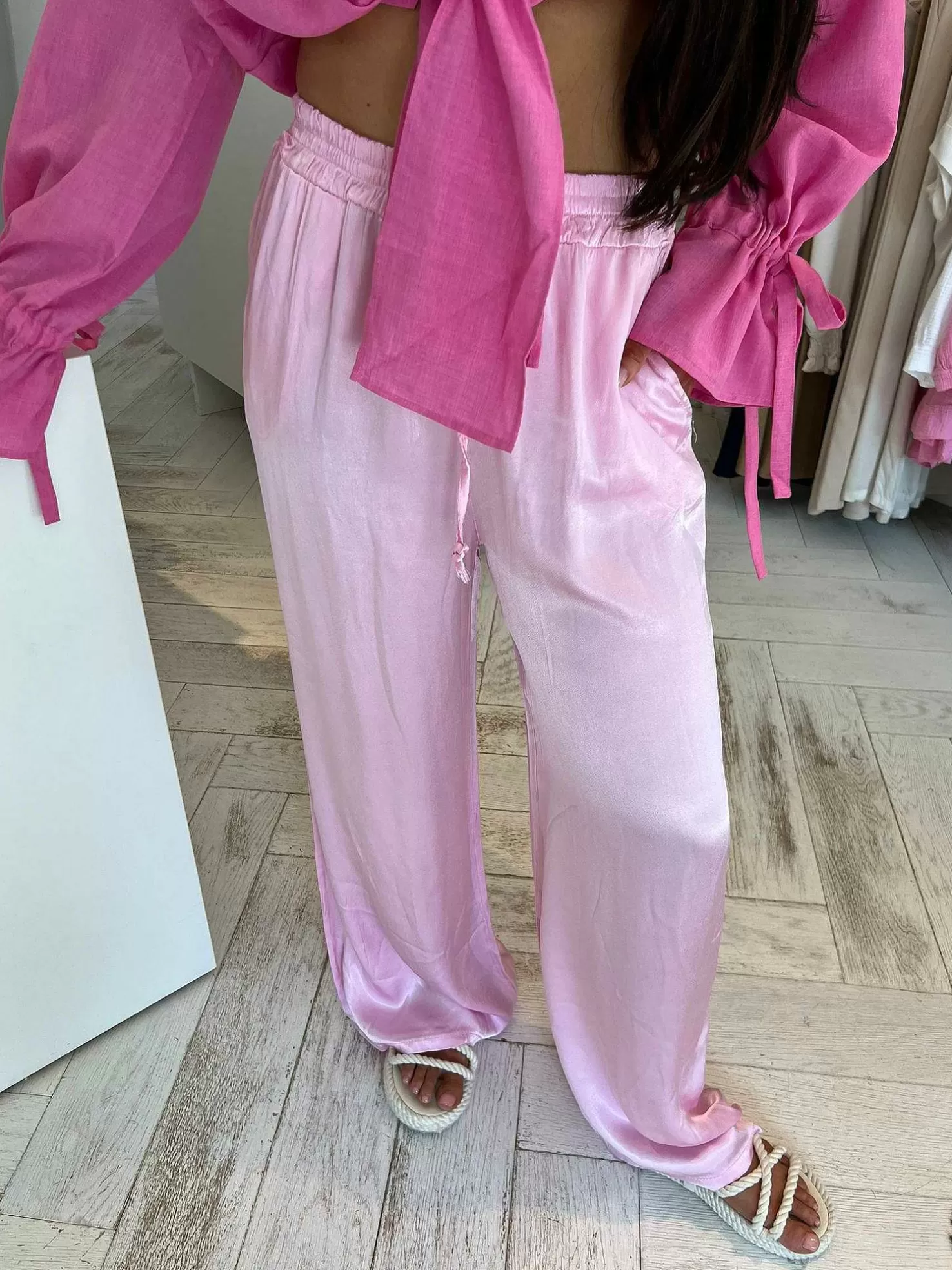 LOF Boutique Broeken>Julie Silky Pants Light Pink