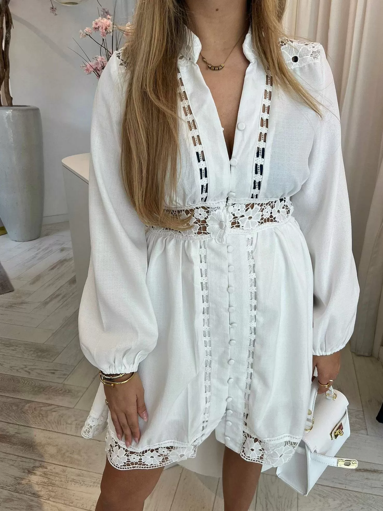 LOF Boutique Jurken>June Broderie Dress White