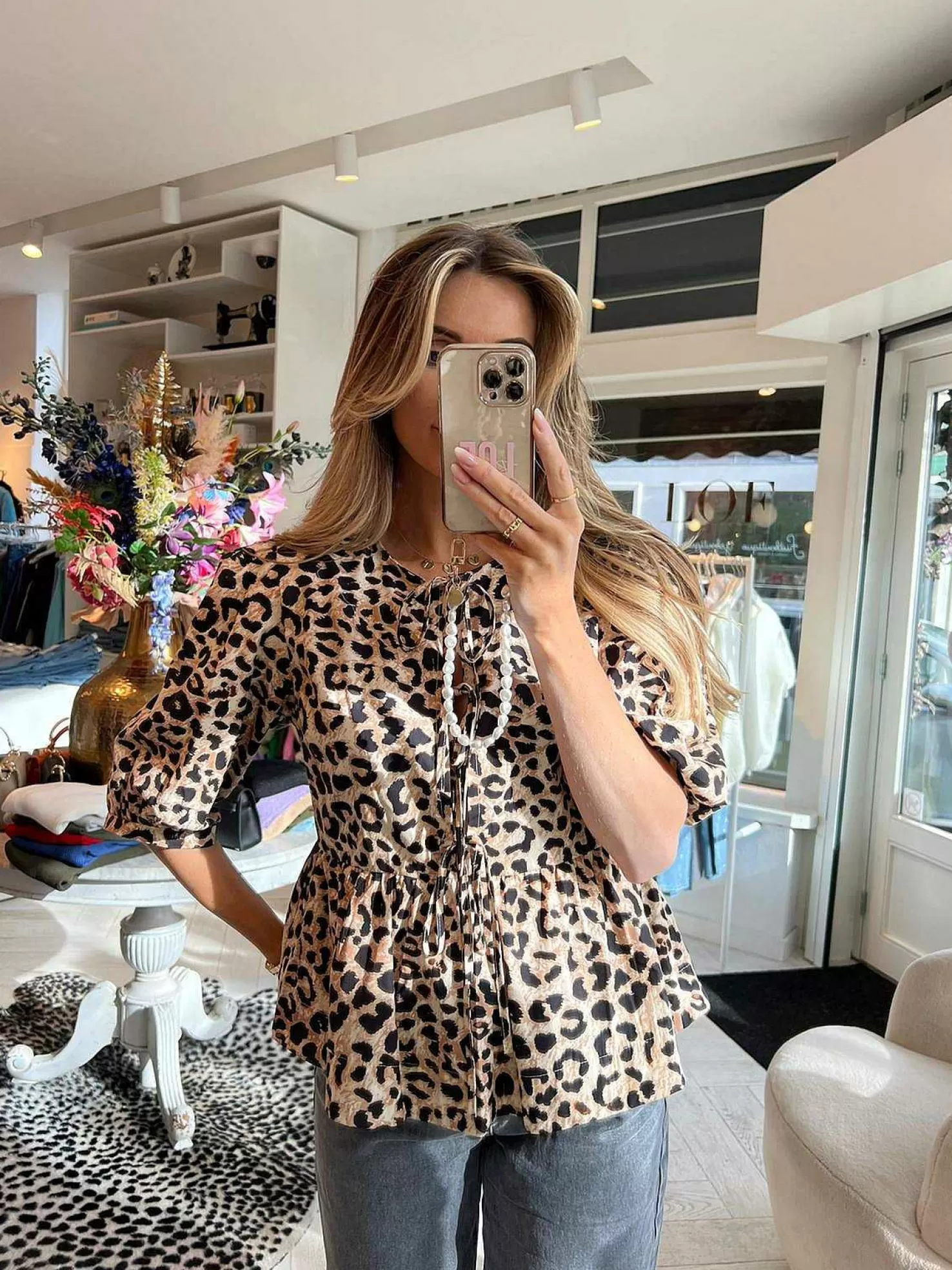 LOF Boutique Tops & Blousjes>Kae Leo Bow Top