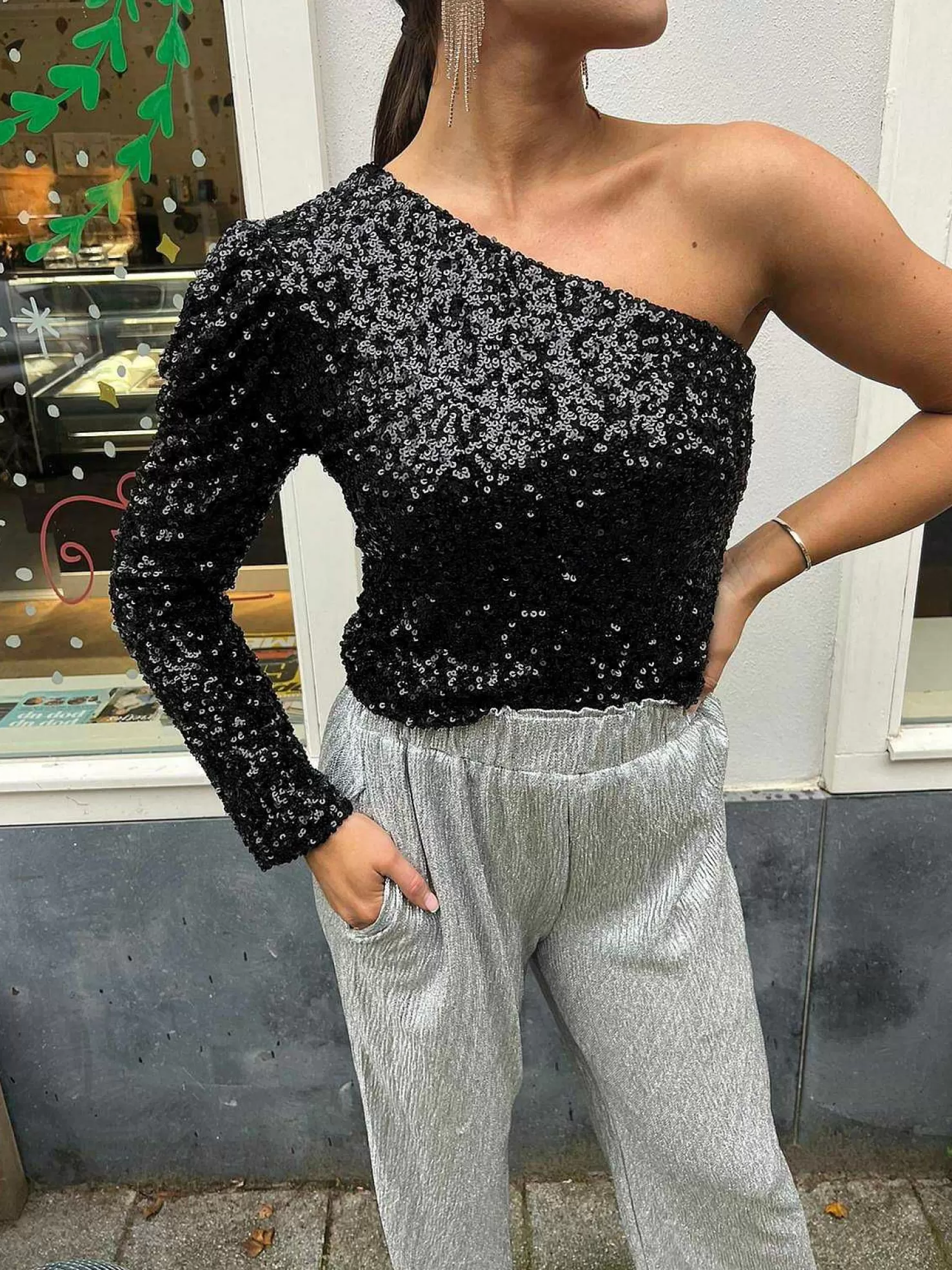 LOF Boutique Tops & Blousjes>Lacy Sequin One Shoulder Top Black