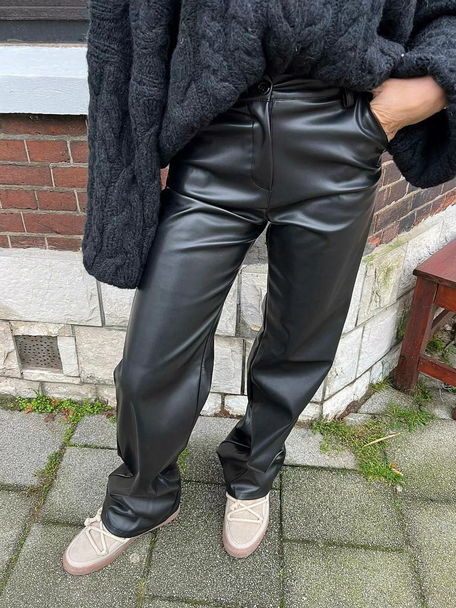 LOF Boutique Broeken>Leatherlook Straight Fit Pants Black