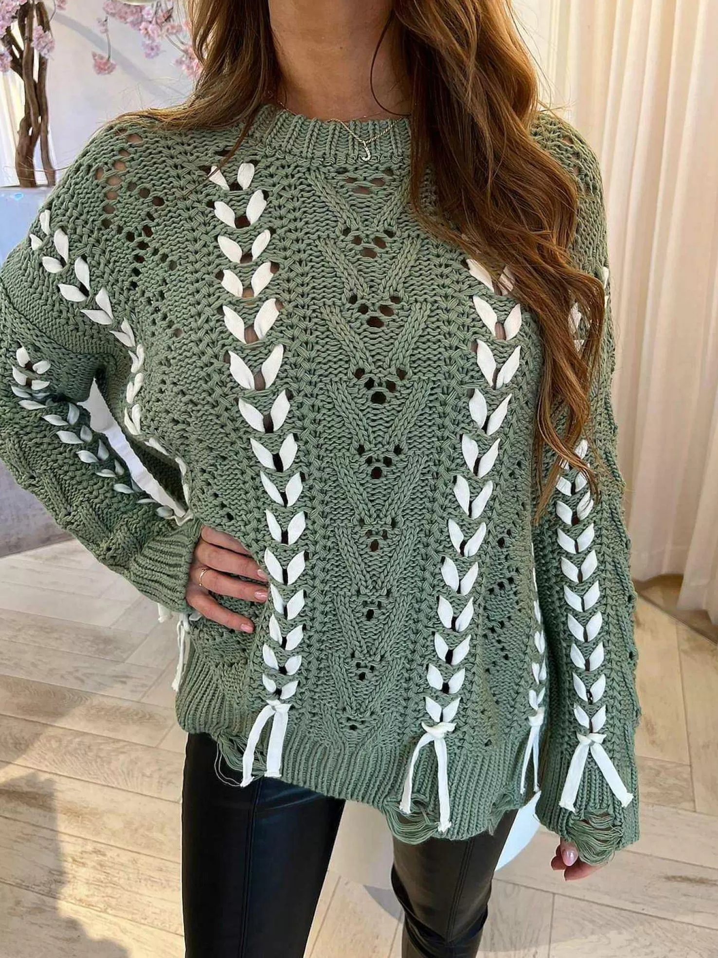LOF Boutique Truien>Lola Braid Sweater Sage Green