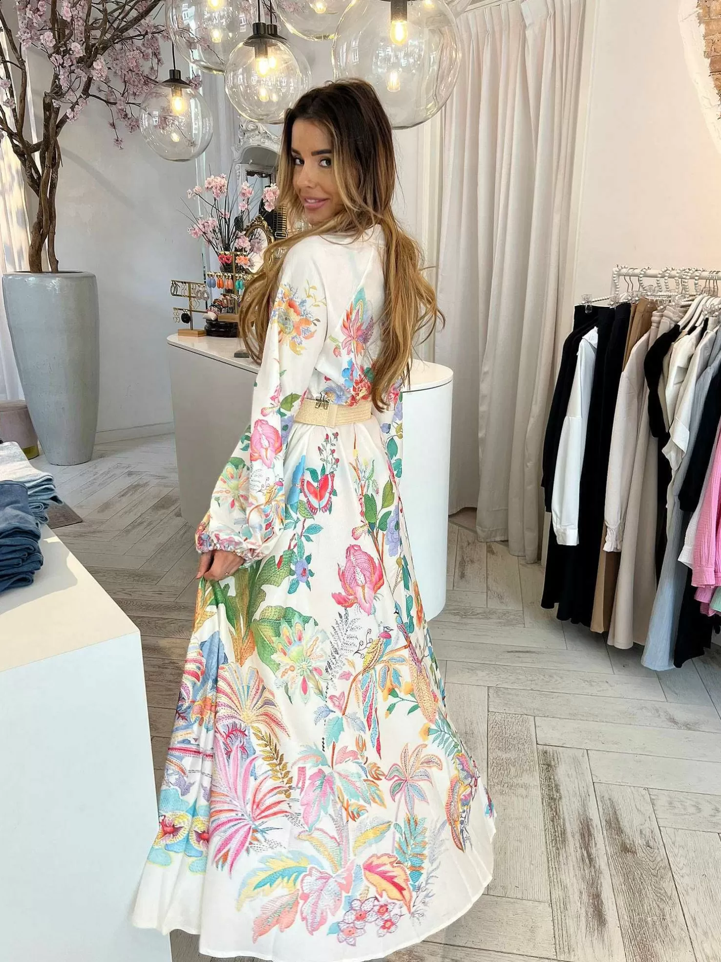 LOF Boutique Jurken>Lotta Maxi Flower Dress Beige