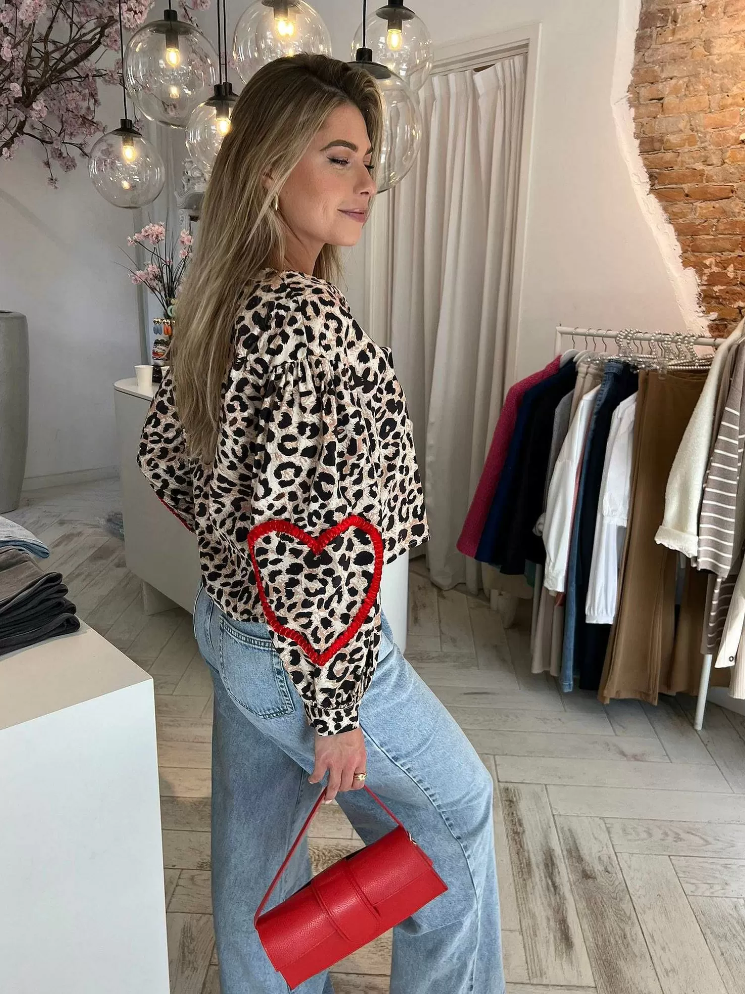 LOF Boutique Tops & Blousjes>Luna Leo Blouse