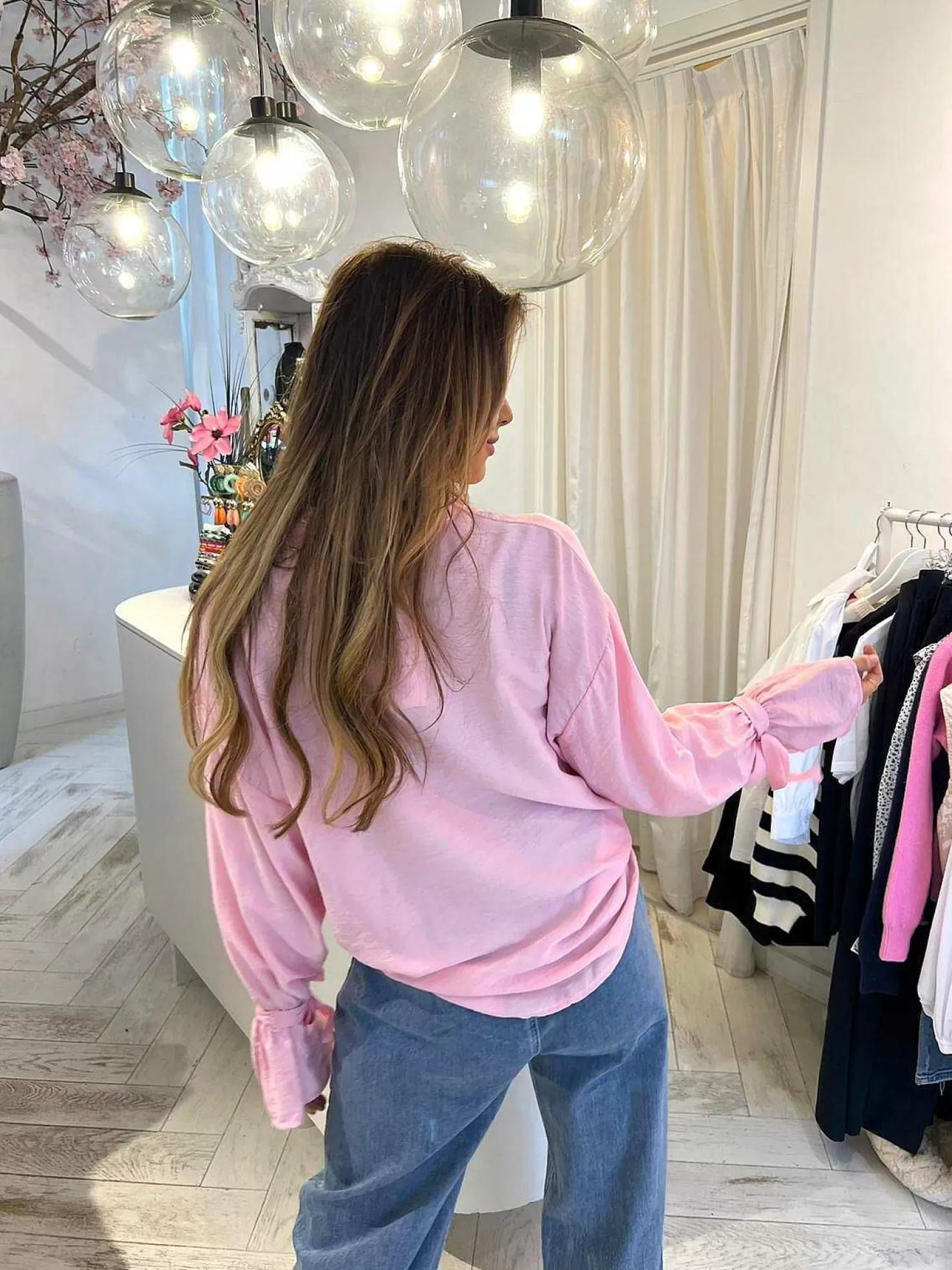 LOF Boutique Tops & Blousjes>Marloes Ruffle Sleeve Blouse Baby Pink