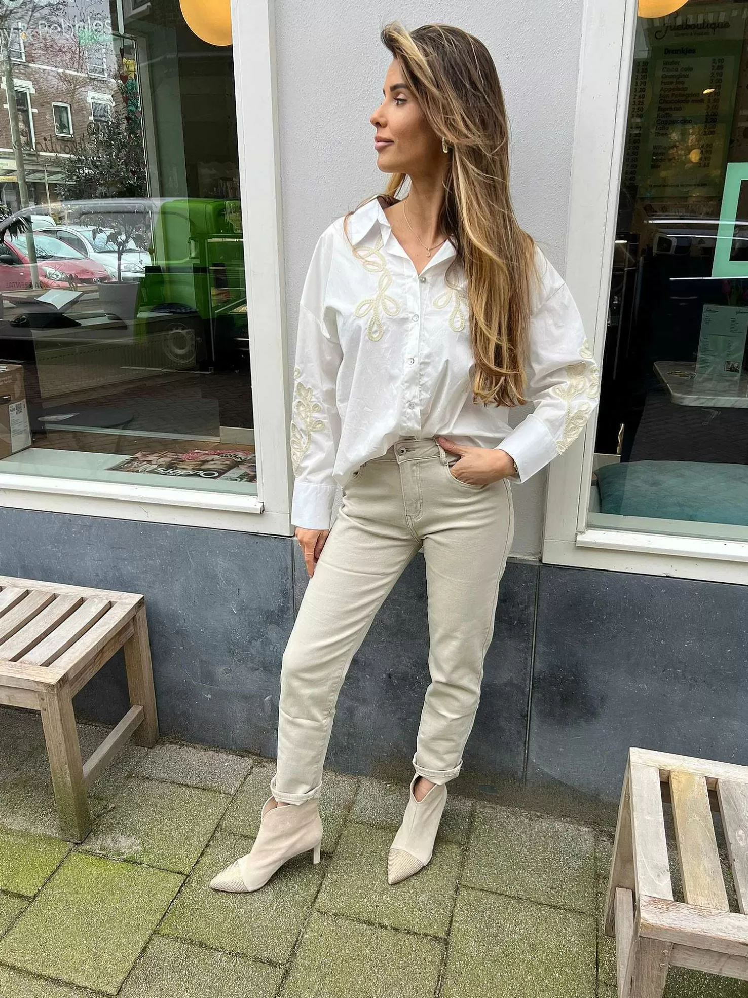 LOF Boutique Broeken>Mom Jeans Beige