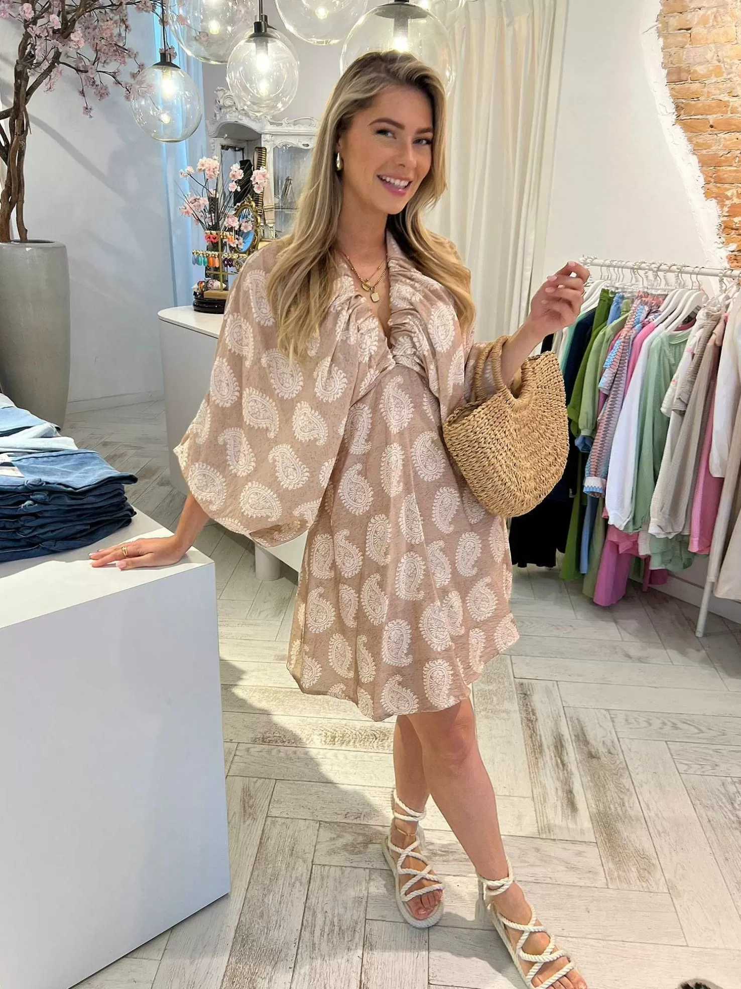 LOF Boutique Jurken>Nala Print Dress Taupe