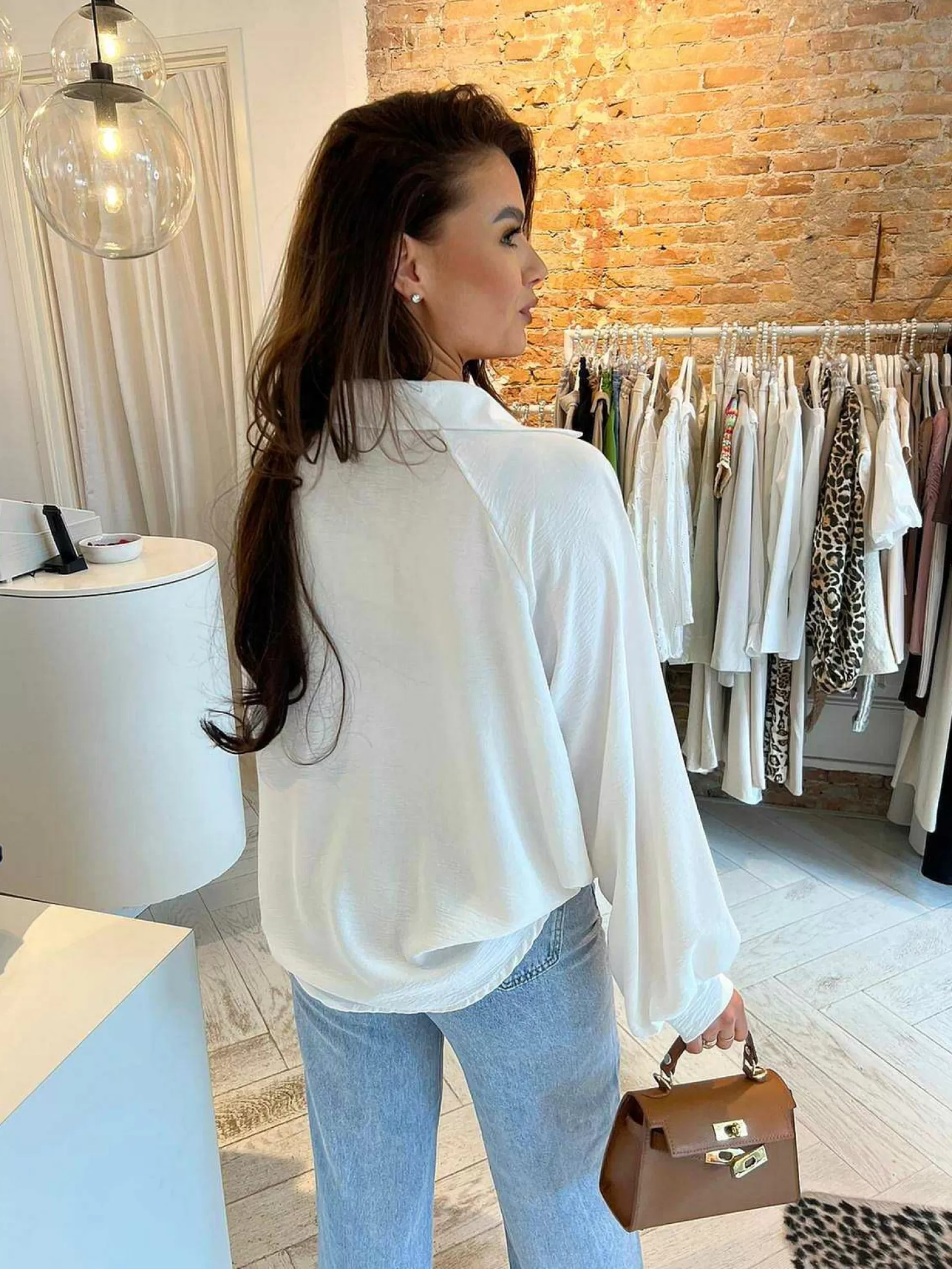 LOF Boutique Tops & Blousjes>Nea Basic Blouse