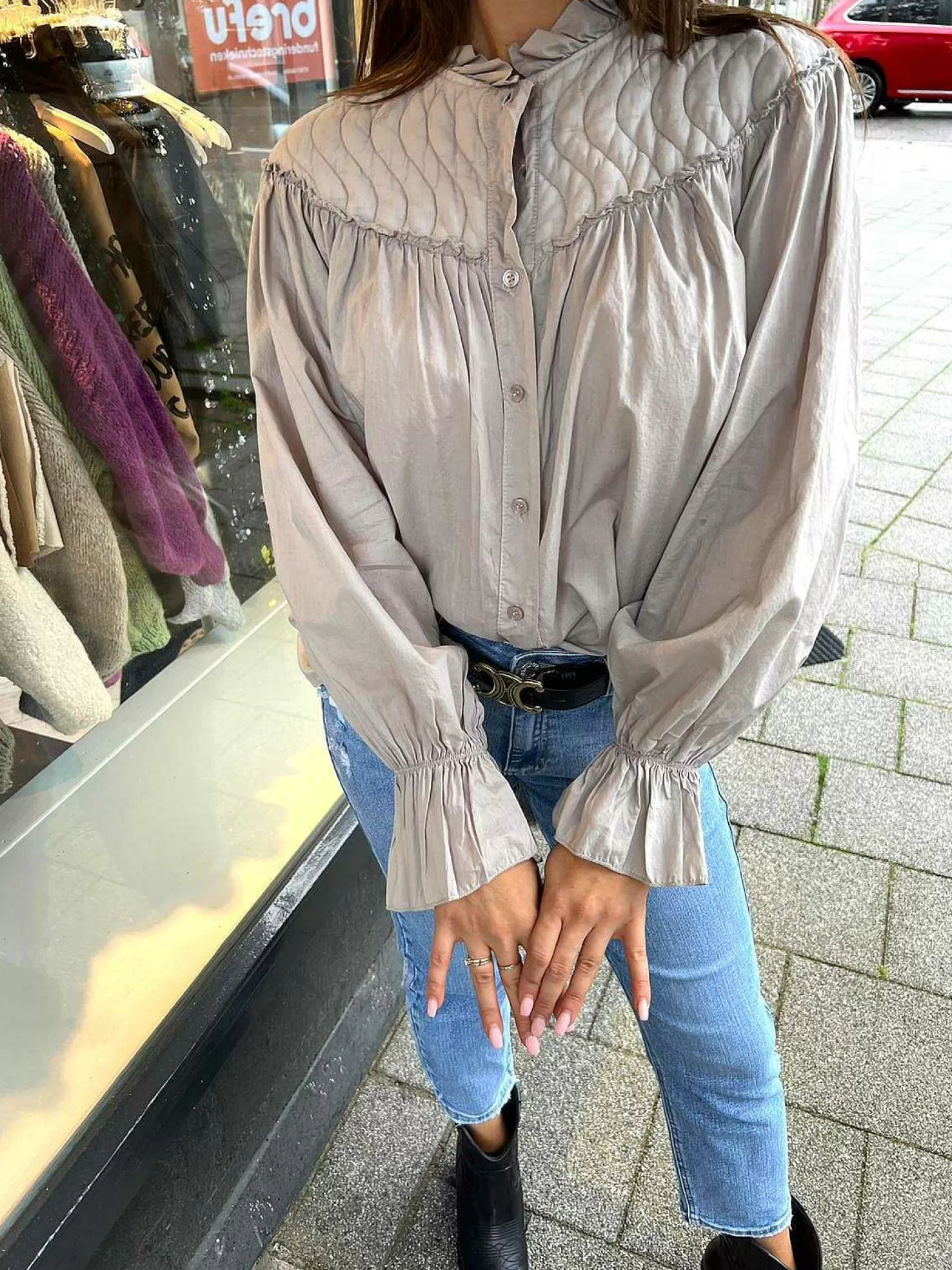LOF Boutique Tops & Blousjes>Nina Padded Blouse Stone