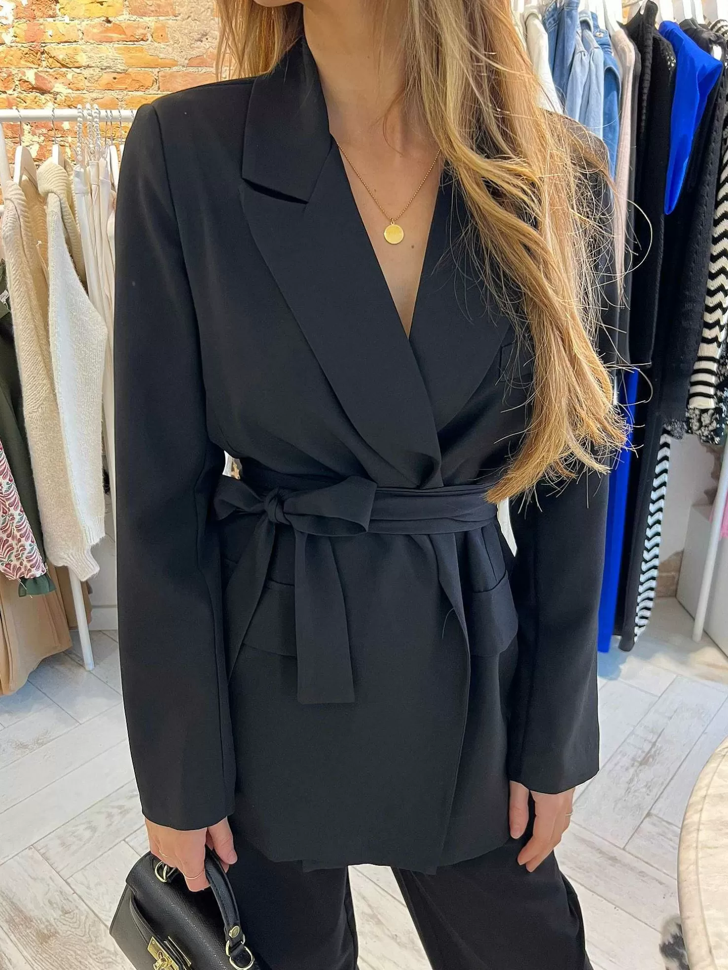 LOF Boutique Sets>Nova Suit Black