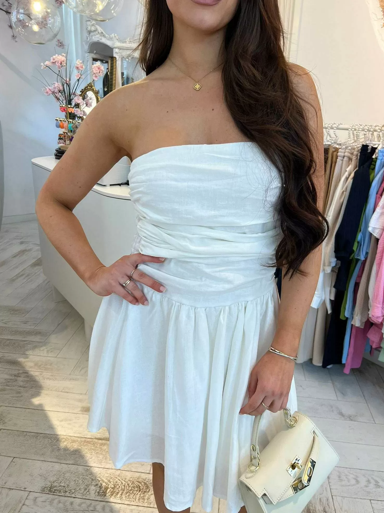 LOF Boutique Jurken>Olivia Strapless Dress White