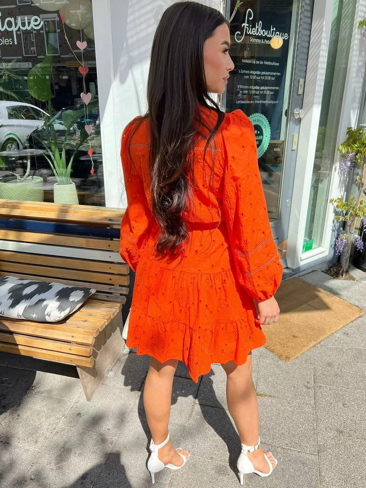 LOF Boutique Jurken>Pien Broderie Dress Orange