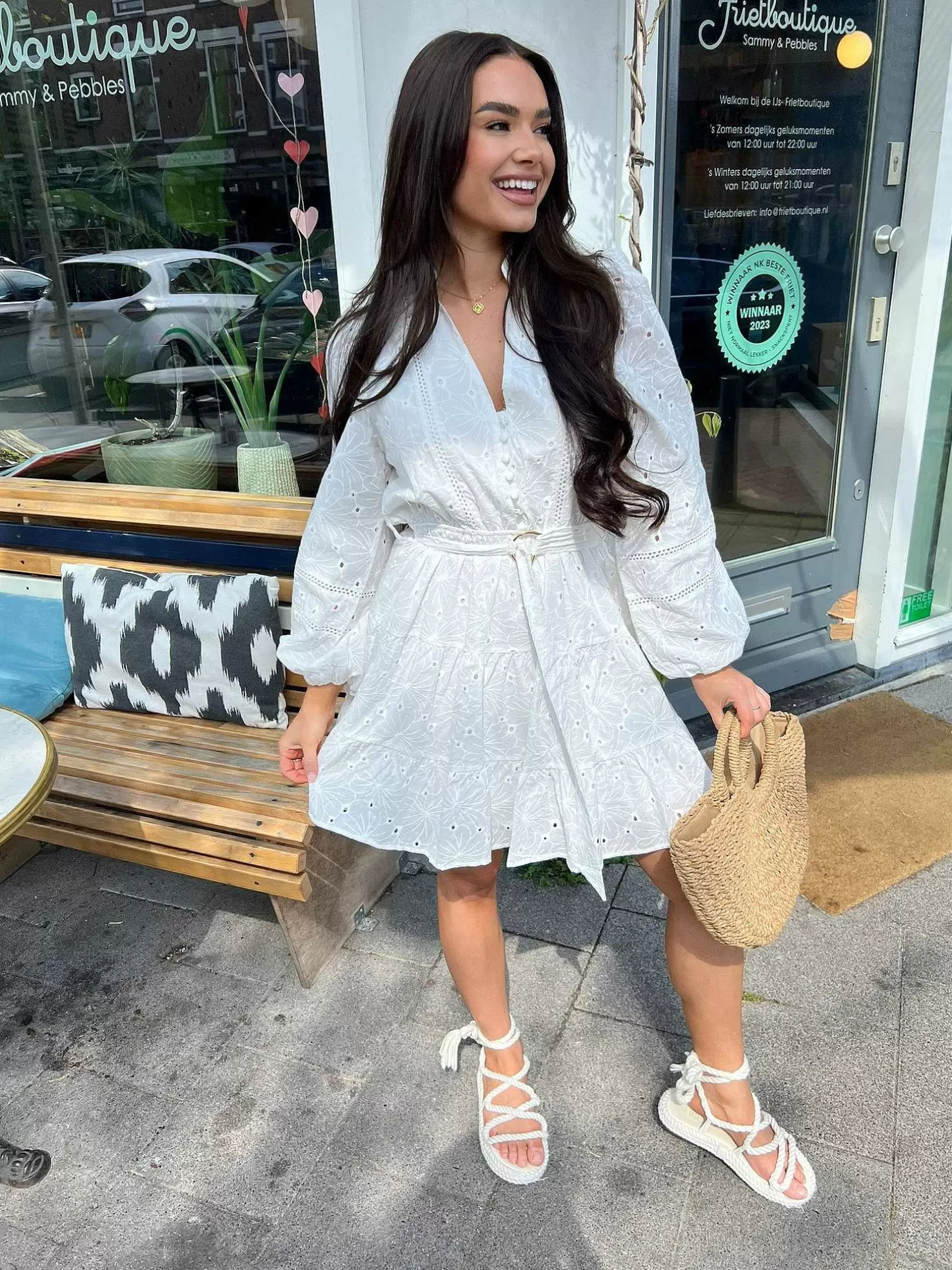 LOF Boutique Jurken>Pien Broderie Dress White