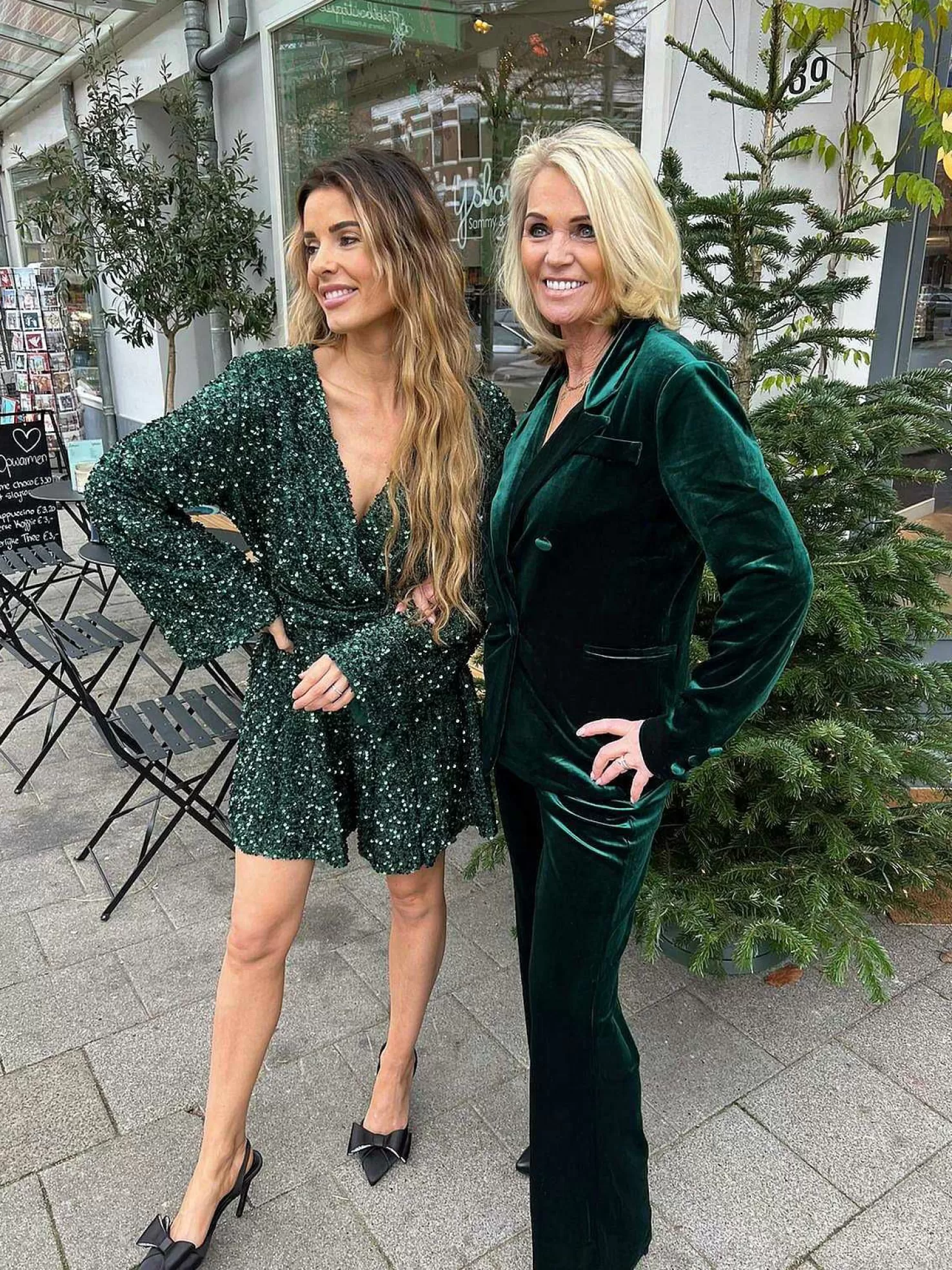 LOF Boutique Sets>Quinn Velvet Suit Forest Green