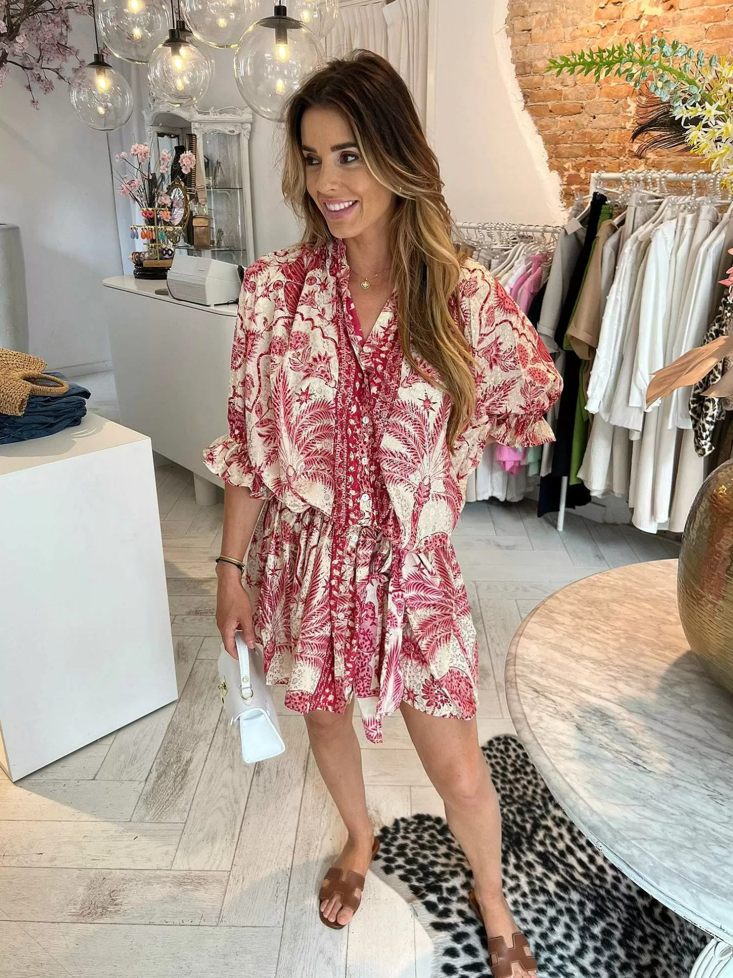 LOF Boutique Jurken>Ruby Golden Print Dress Fuchsia
