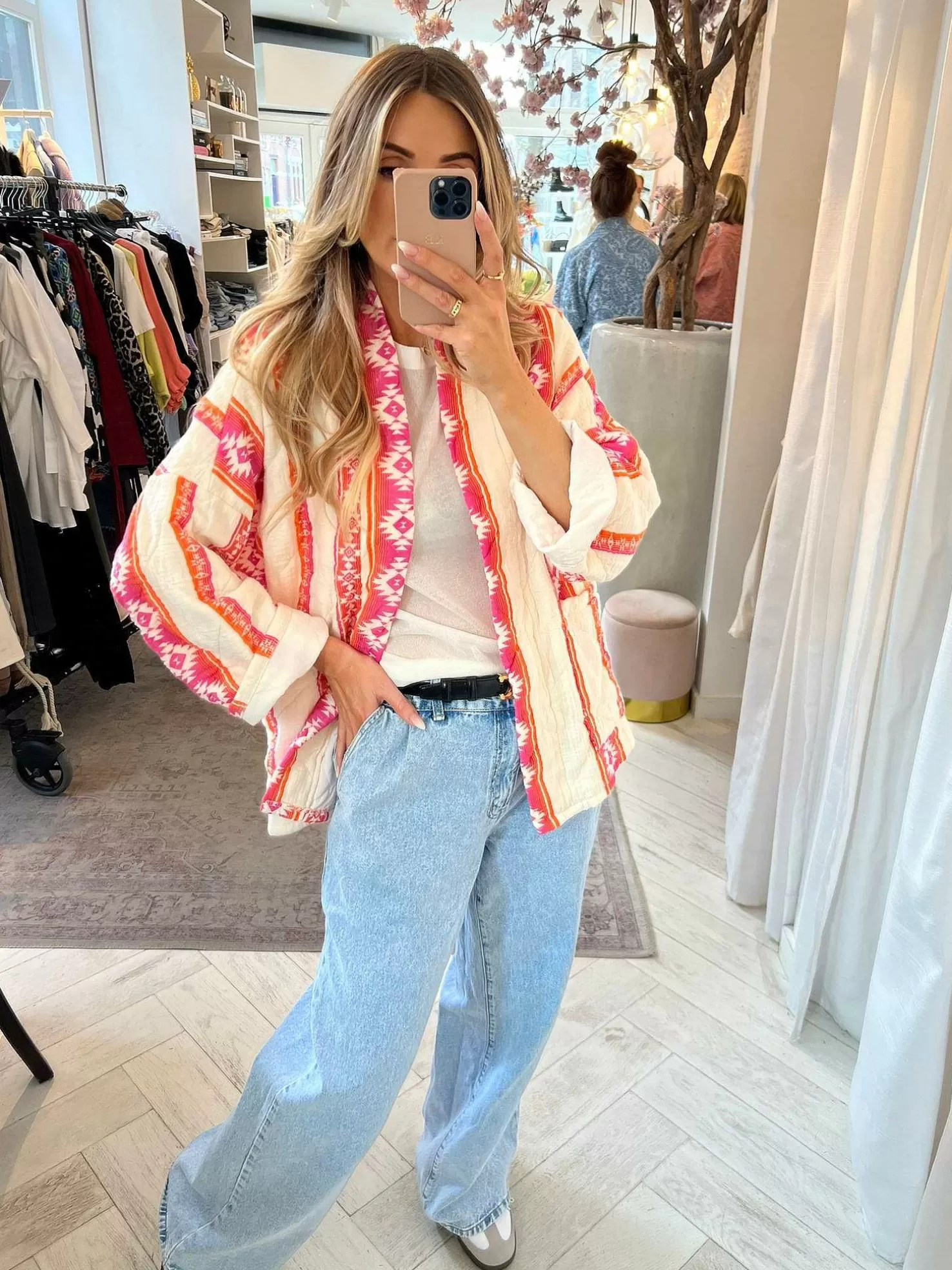 LOF Boutique Jassen>Sammie Pattern Jacket Aztec Beige