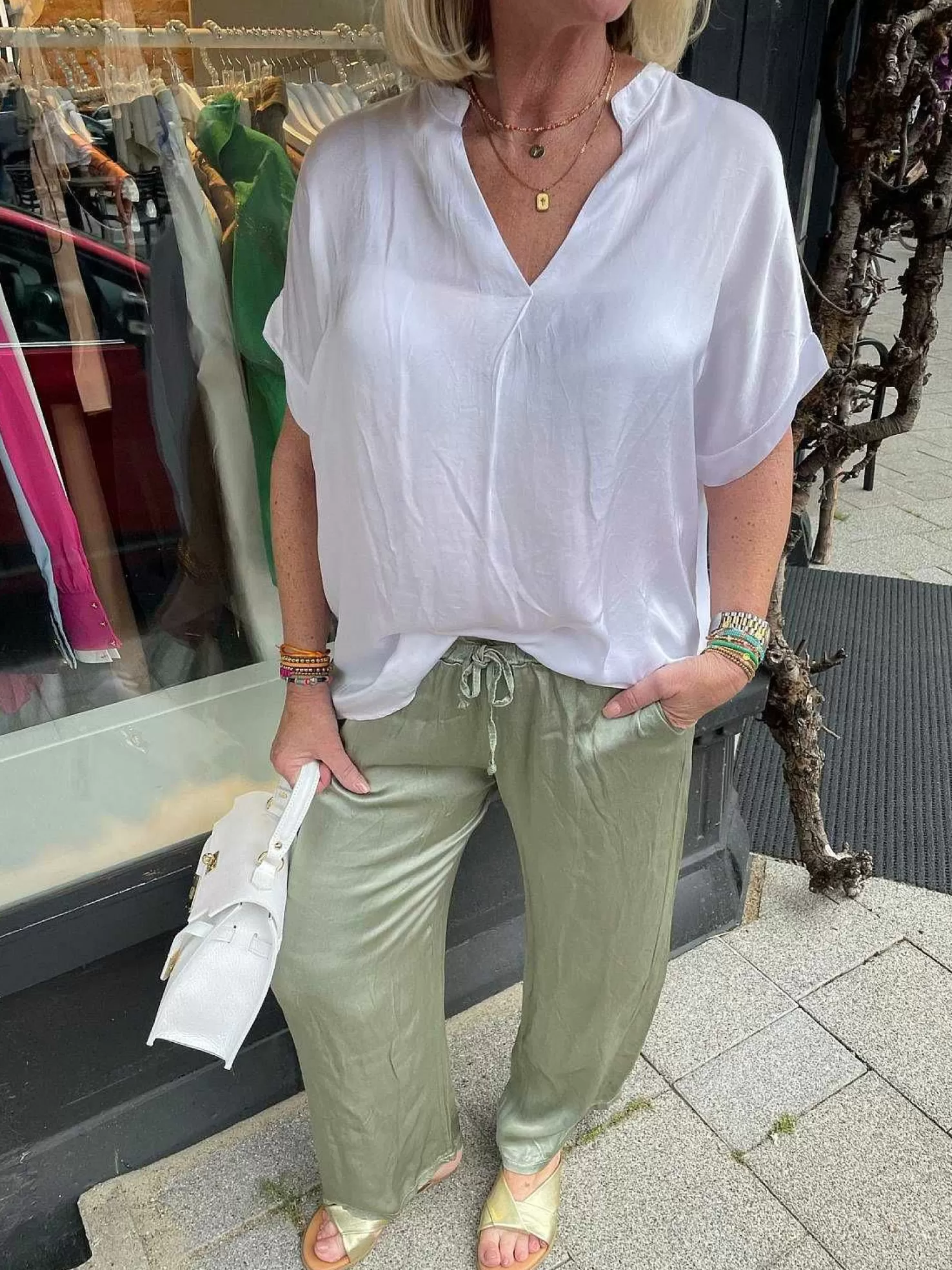 LOF Boutique Tops & Blousjes>Silky Vhals Top White