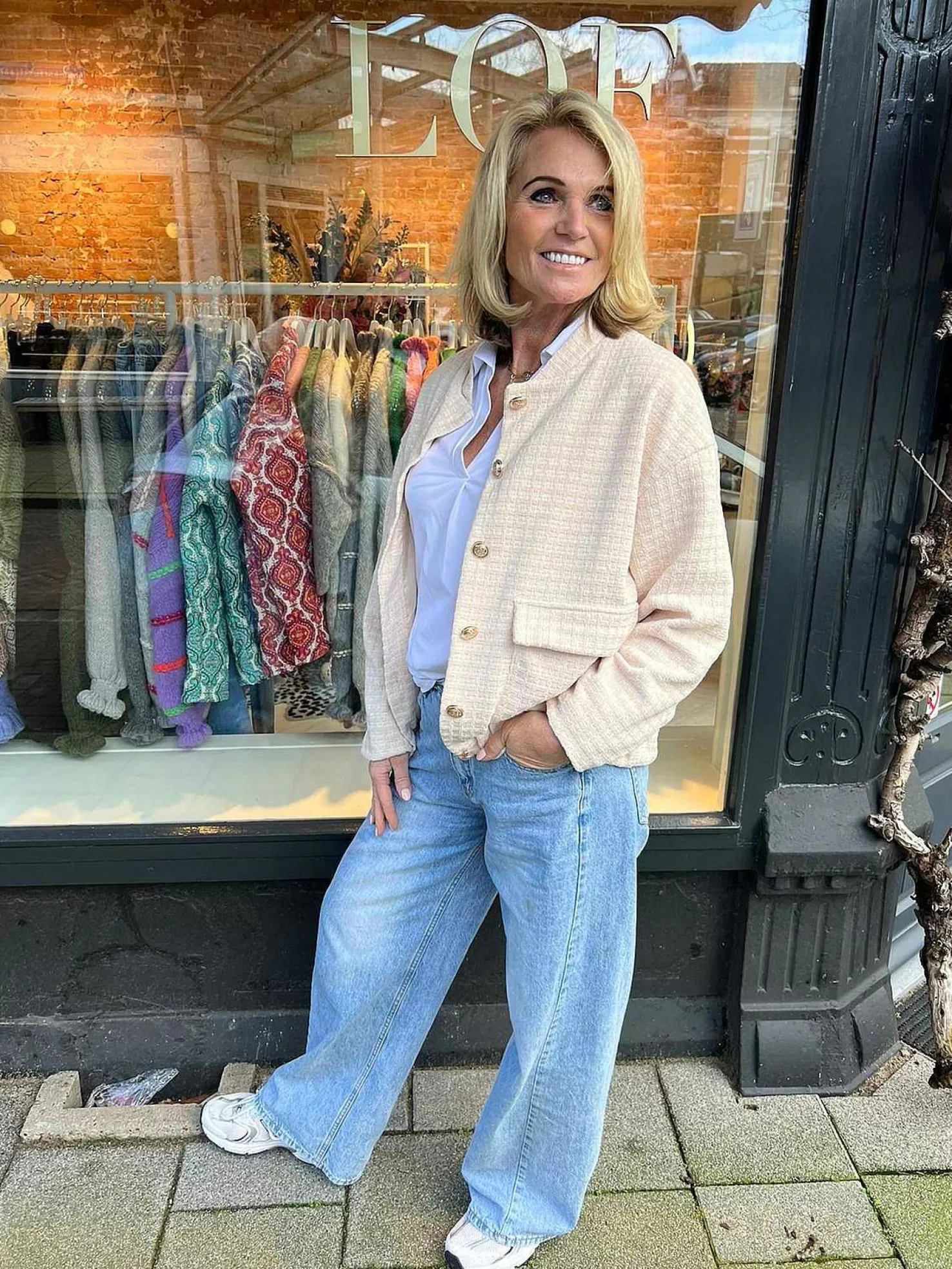 LOF Boutique Jassen>Tweed Bomber Jacket Light Beige
