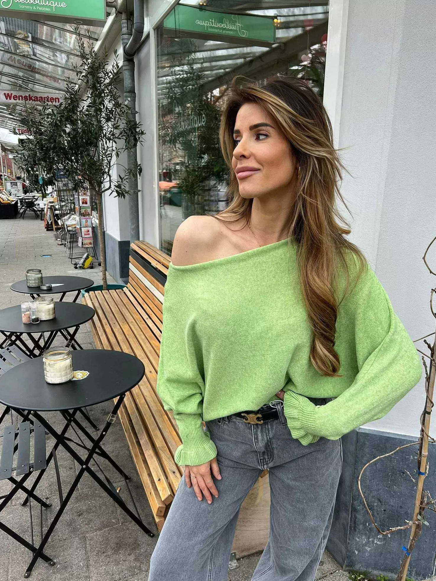 LOF Boutique Truien>Vlinder Ruffle Sleeve Lime