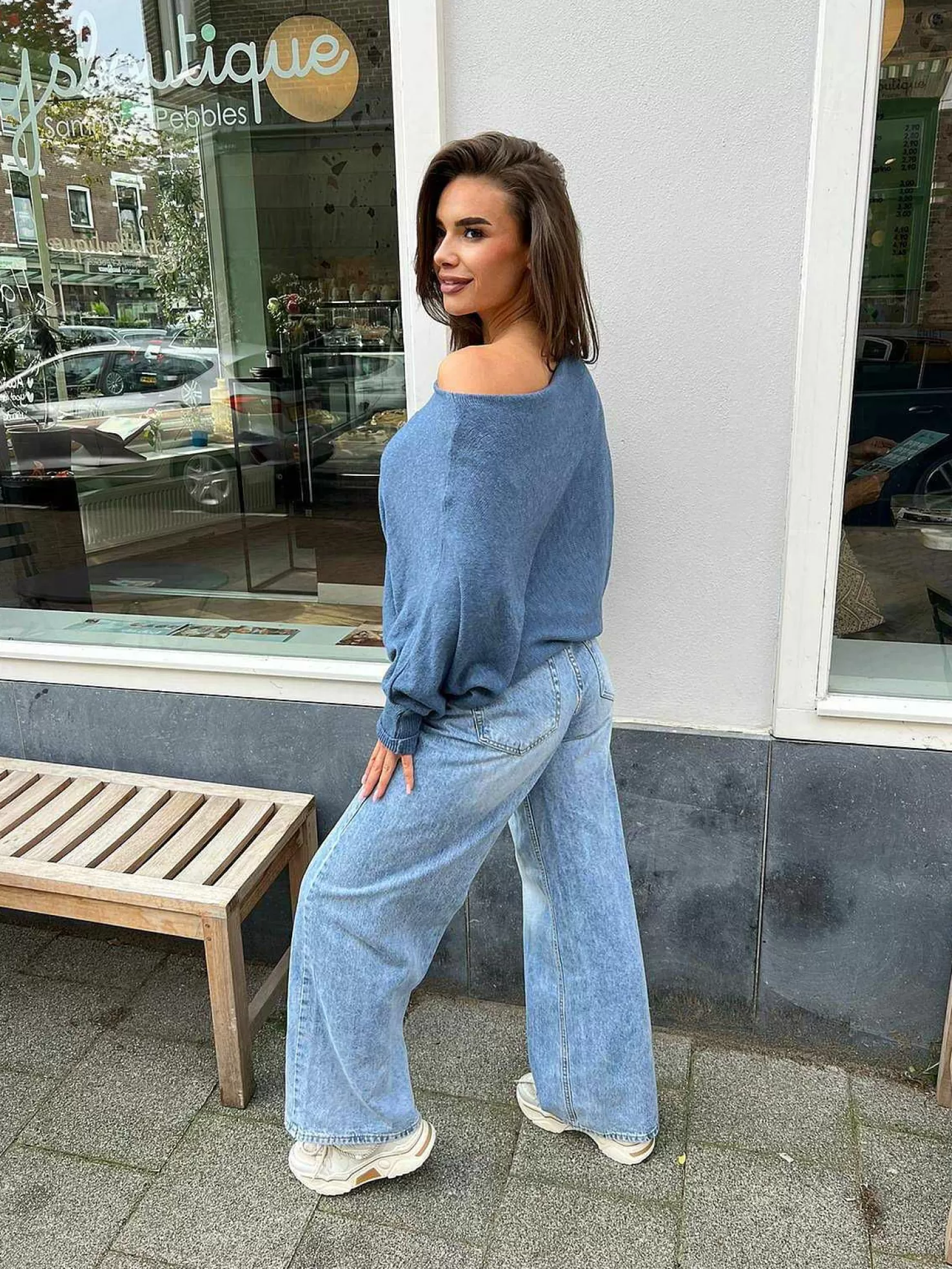 LOF Boutique Truien>Vlinder Trui Denim Blue