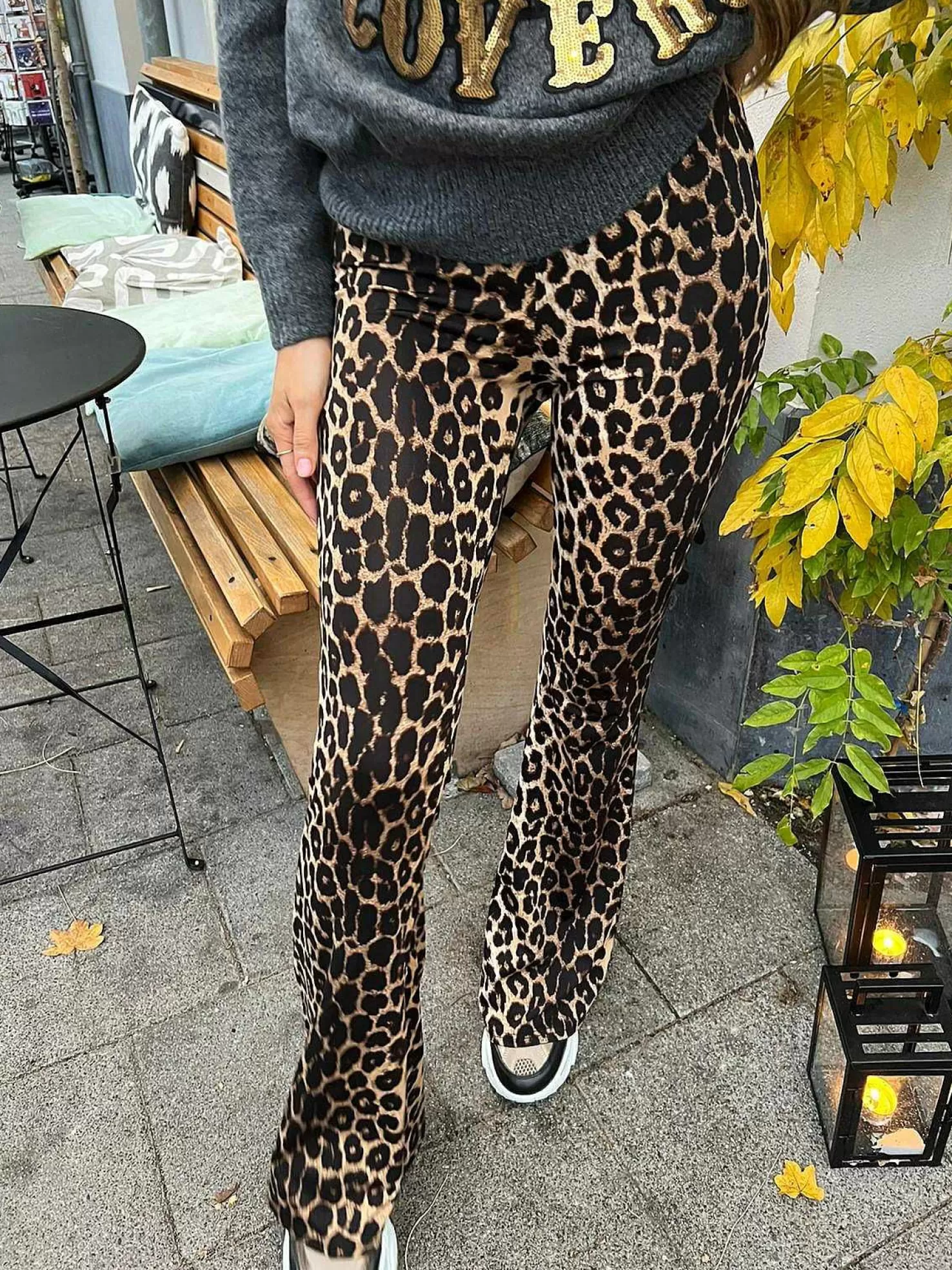 LOF Boutique Broeken>Yentle Flared Pants Leo